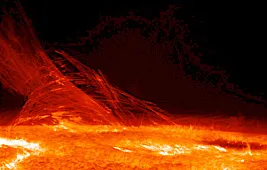 Какие элементы входят в состав Солнца?